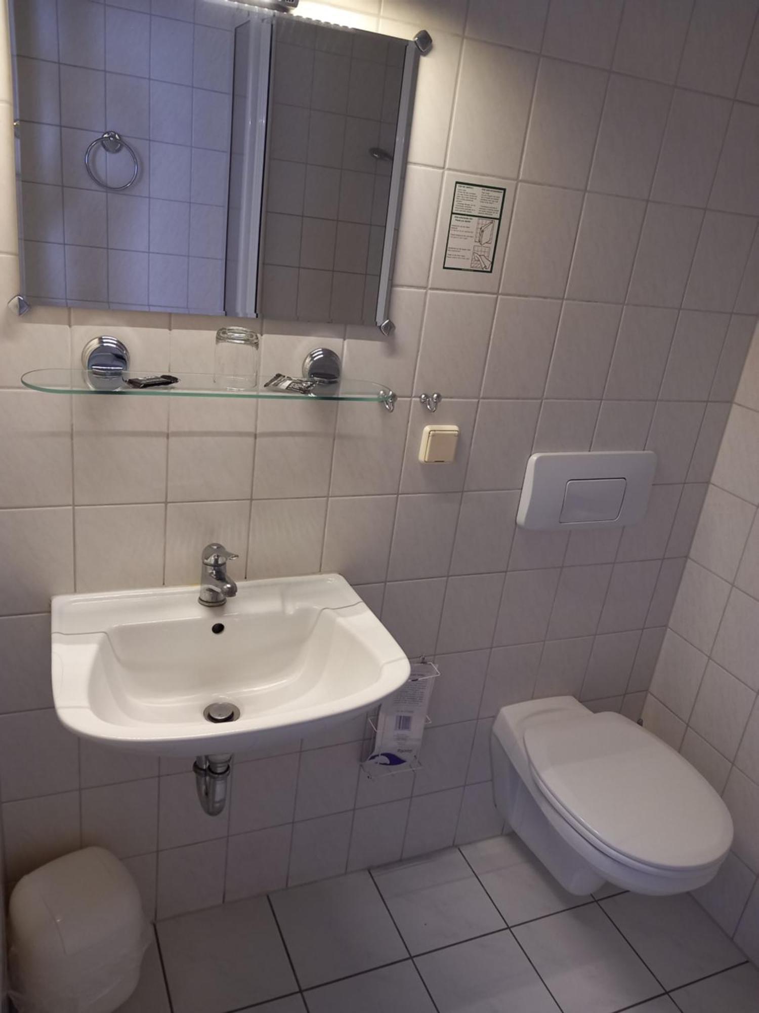 Hotel Eintracht Митвайда Экстерьер фото